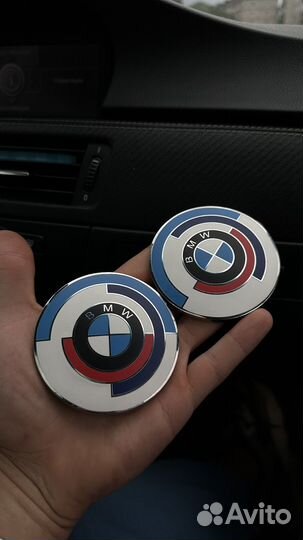 Эмблема шильдик bmw на капот и багажник