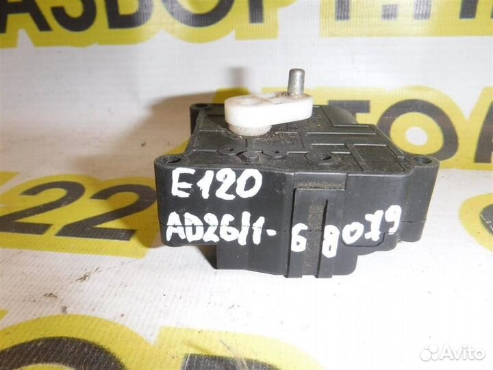 Моторчик заслонки печки Toyota Corolla (E120) 200