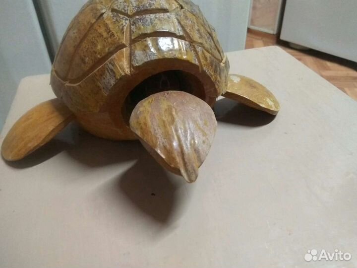 Черепаха ручной работы из кокоса