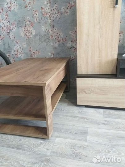 Журнальный стол Люкс