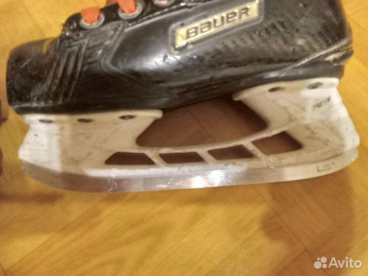 Хоккейные коньки bauer supreme 2s