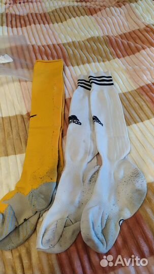 Щитки футбольные М