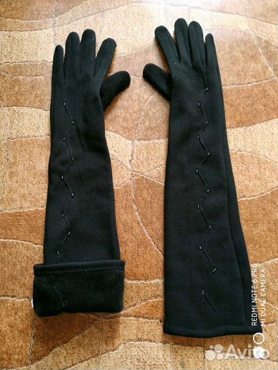 Перчатки новые на флисе