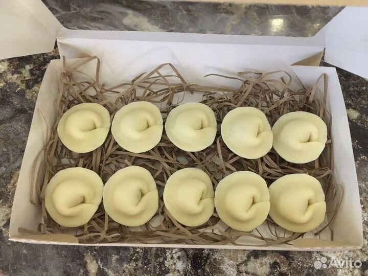 Шоколадные наборы. Пельмени. Инструменты