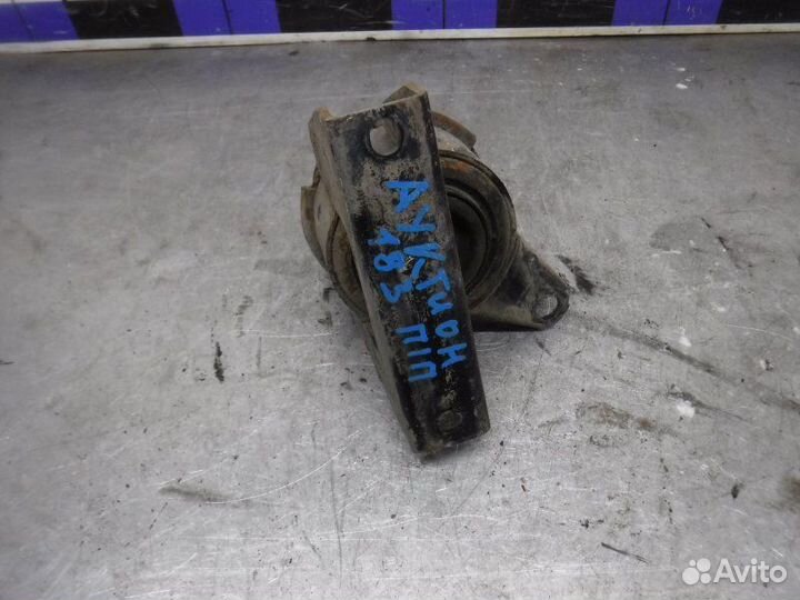 Опора двигателя передняя правая Ssang Yong Actyon