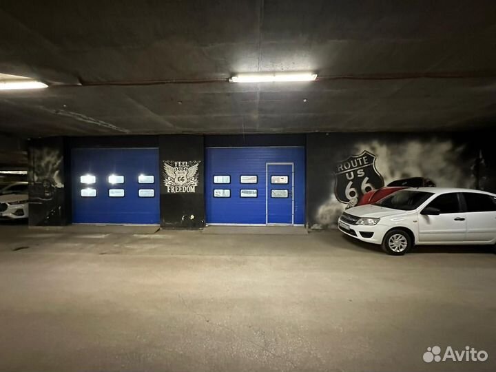 Мастер по уходу за автомобилем в детейлинг студию