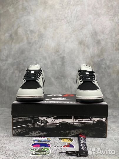 Кроссовки Nike SB Dunk lowinitial DToyota