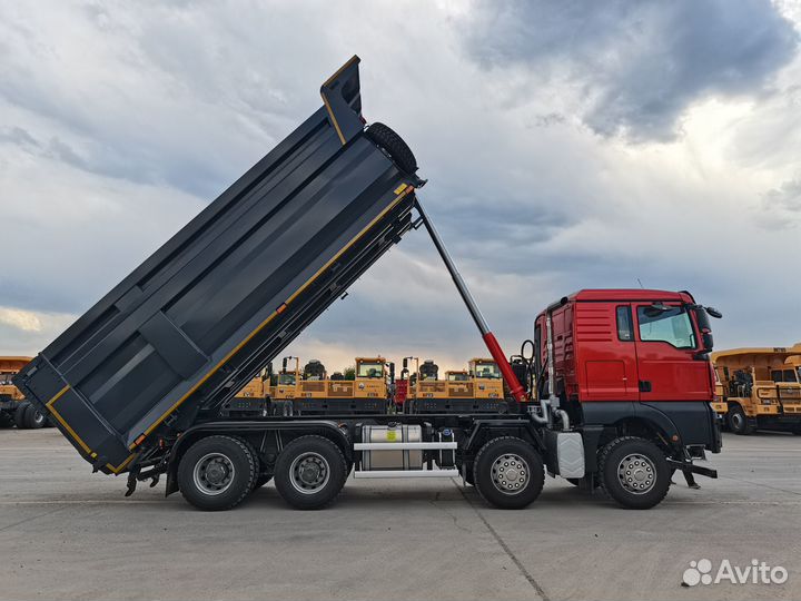 SITRAK ZZ3316V306ME, 2023