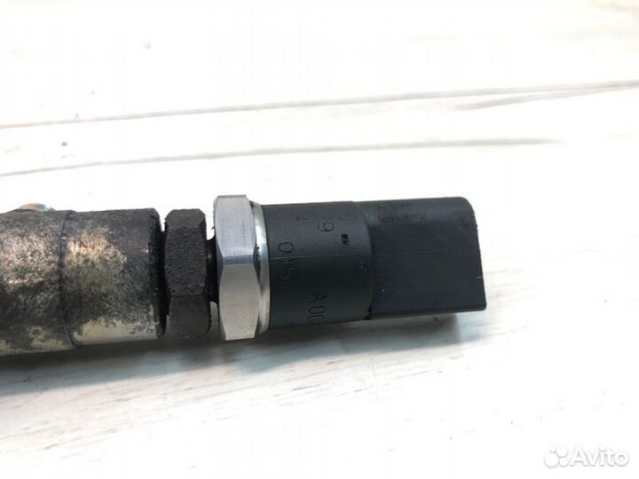 Датчик давления в рампе Mercedes Viano W639