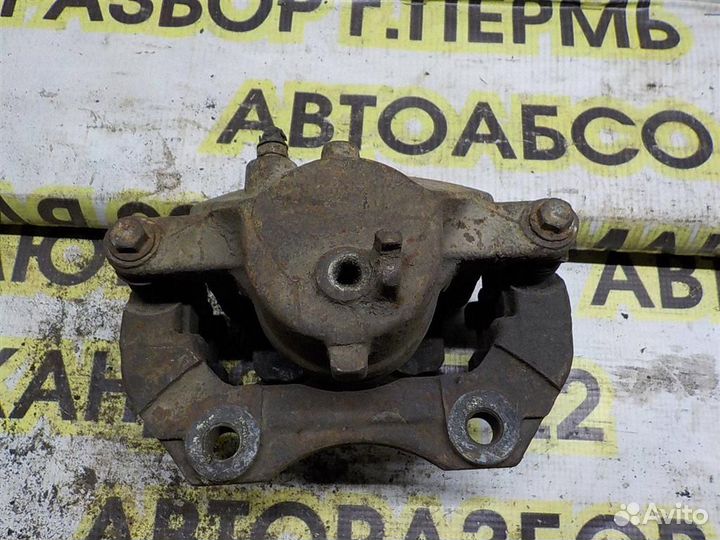 Суппорт передний правый Nissan Primera (P12) 2001