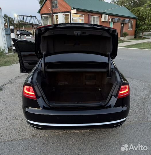Audi A8 4.2 AT, 2012, 137 500 км