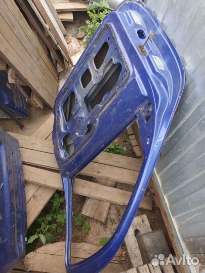 Передняя правая дверь на кангу 1