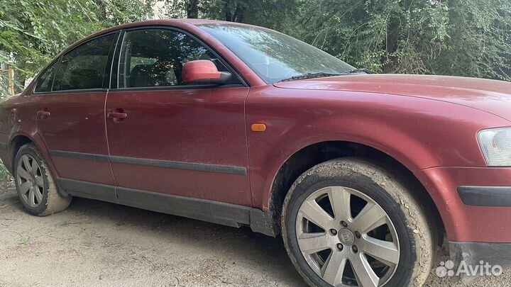 Volkswagen Passat 1.8 AT, 1998, 360 000 км