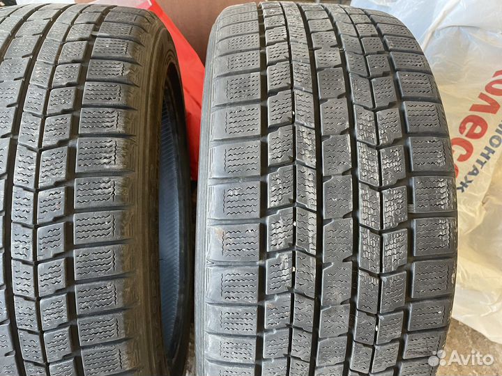 Dunlop Graspic DS3 225/45 R17 и 235/45 R17