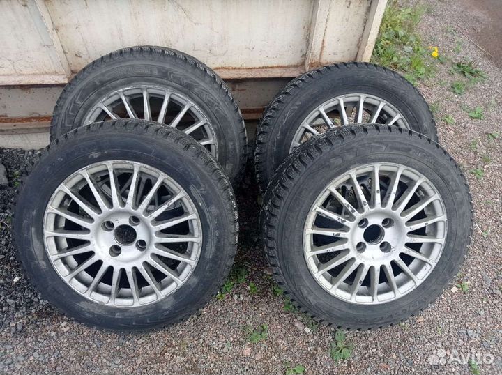 Зимние колеса с дисками 185/65 r15