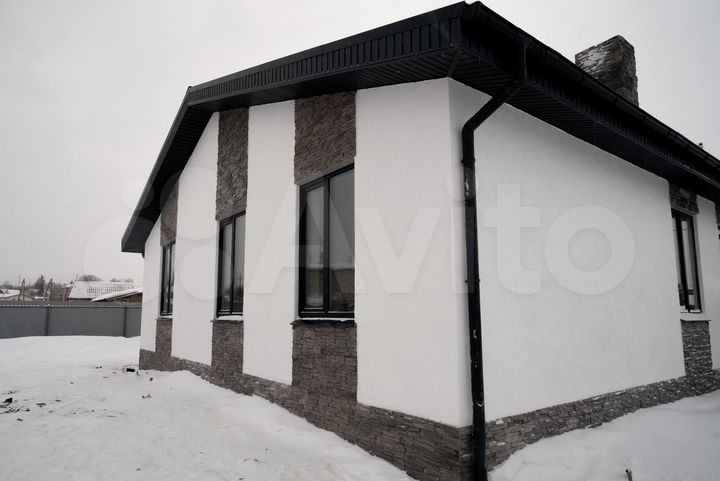 Дом 106 м² на участке 8 сот.