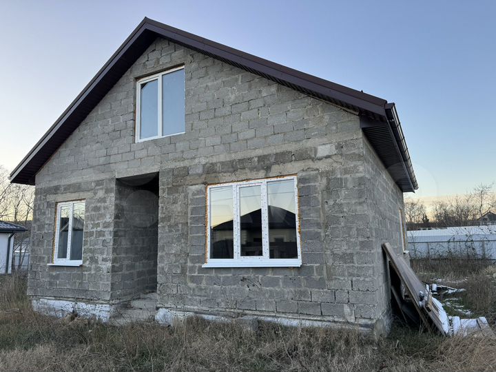 Дом 140 м² на участке 5 сот.