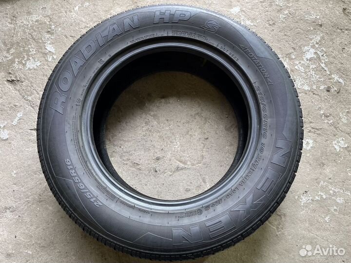 Nexen Roadian HP 215/65 R16