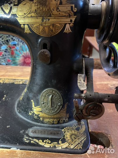 Швейная машинка ручная сингер