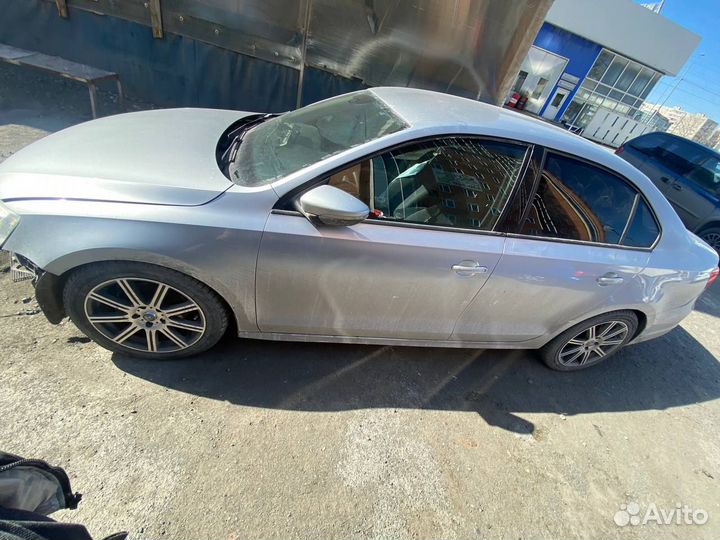 Авторазбор Volkswagen Jetta 6