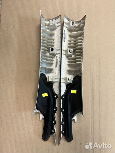 3C8867233 VW Passat CC Обшивка стойки LH RH