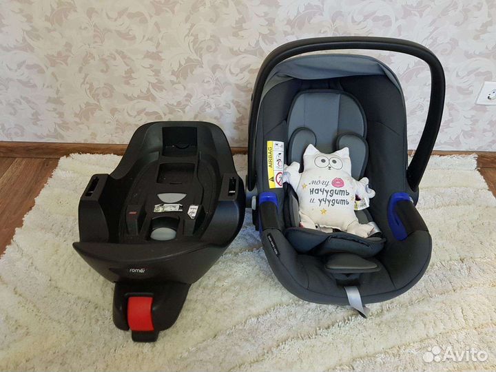 Автоклесло Britax roemer baby-safe2 i-size+база