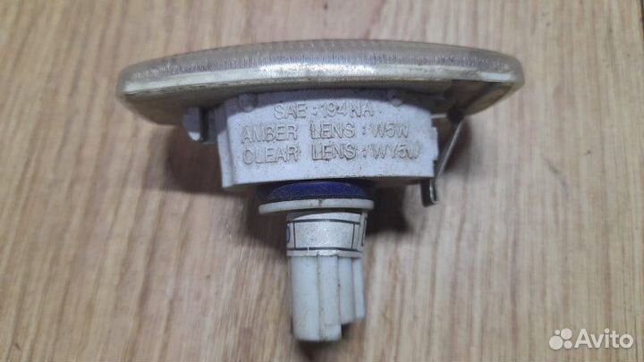 Поворотник в крыле Chevrolet Lacetti 1.6