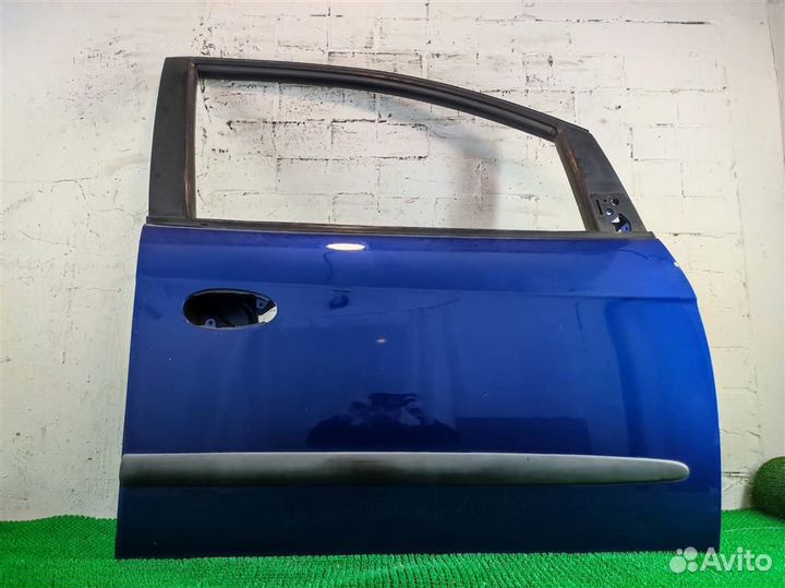 Дверь передняя правая Chevrolet Rezzo 2005