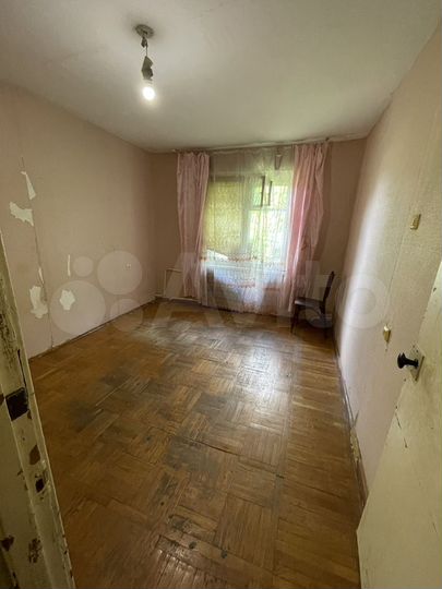 2-к. квартира, 47 м², 1/9 эт.