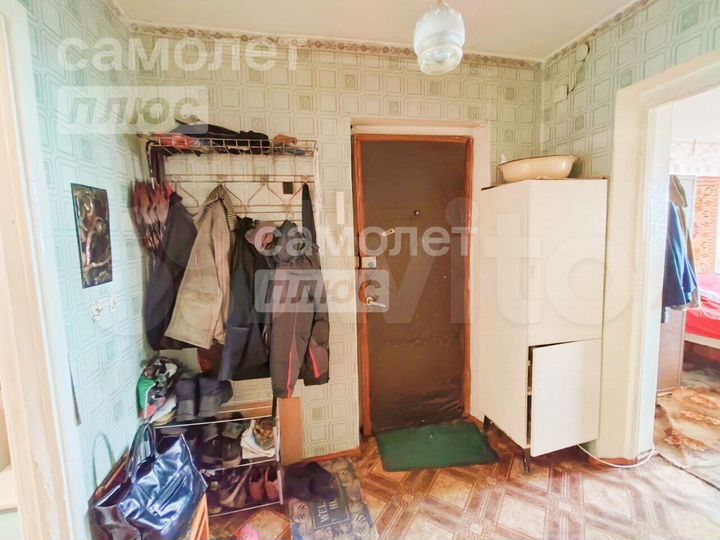 3-к. квартира, 70 м², 2/5 эт.