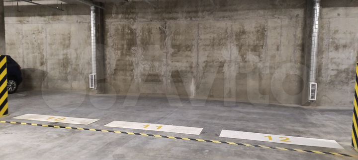 Машиноместо, 14 м²