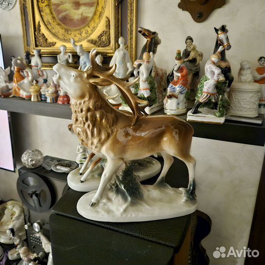 Пара фарфоровых статуэток Германия