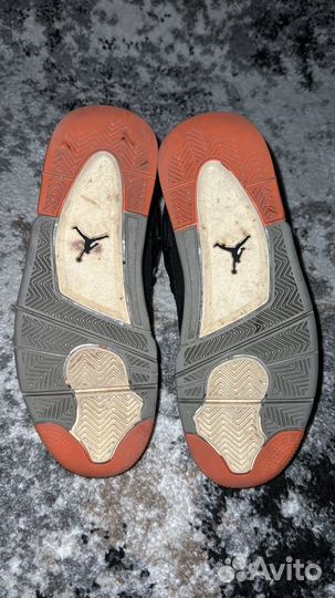 Jordan 4 Retro Starfish