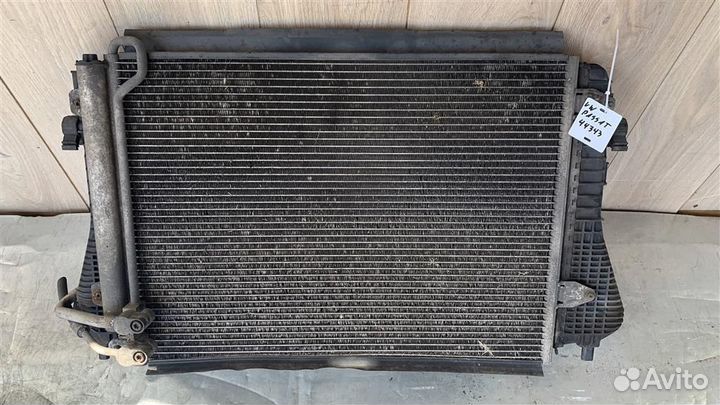 Радиатор кондиционера (конденсер) от VW Passat (B