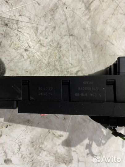 Блок предохранителей Bmw 5 E60 M57D30 306D3 2006