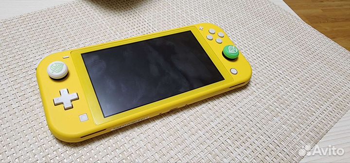 Nintendo switch lite чипованая обмен