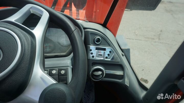 Фронтальный погрузчик Redstar 2400GTS, 2023