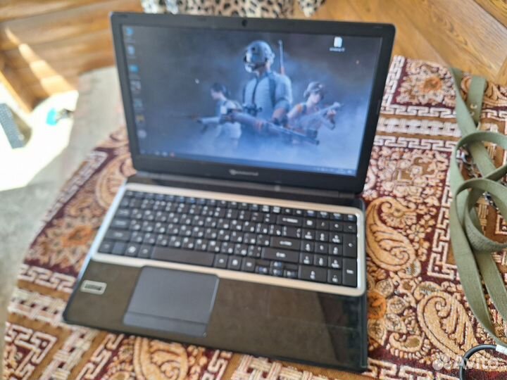 Acer Мощный i5 8gb nvidia820 HDD500 GB