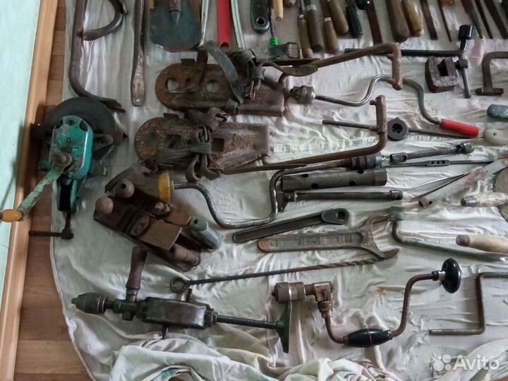 Инструменты разные СССР Топор, молоток, пила, кайл