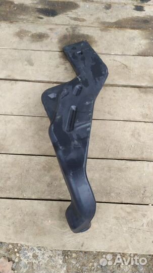 Воздуховод правый Toyota Highlander 2 U40