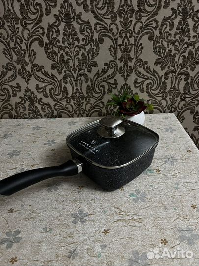 Набор кастрюль