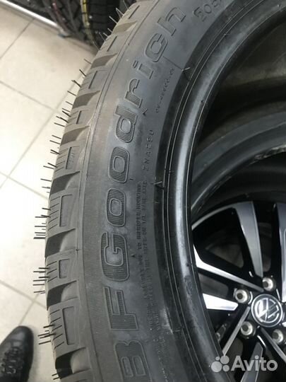 Bfgoodrich G-Force Stud 205/55 R16 94Q