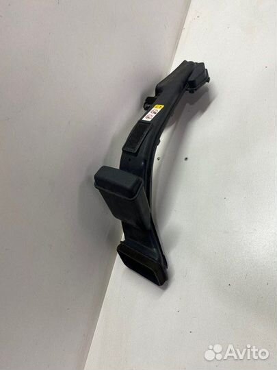 Воздухозаборник воздушного фильтр Toyota Camry V70