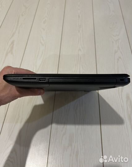 Ноутбук HP 15-bw039ur