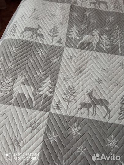 Покрывало на кровать или диван