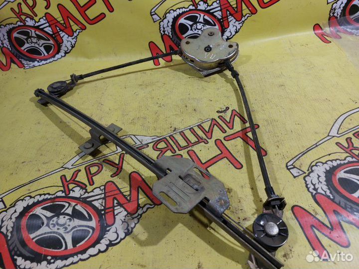 Механический стеклоподъемник передний левый Ваз