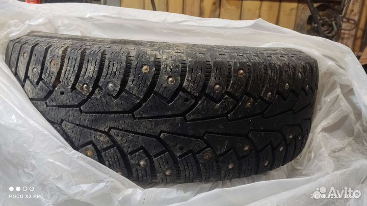 Nokian Tyres Hakkapeliitta 5 SUV 225/65 R17