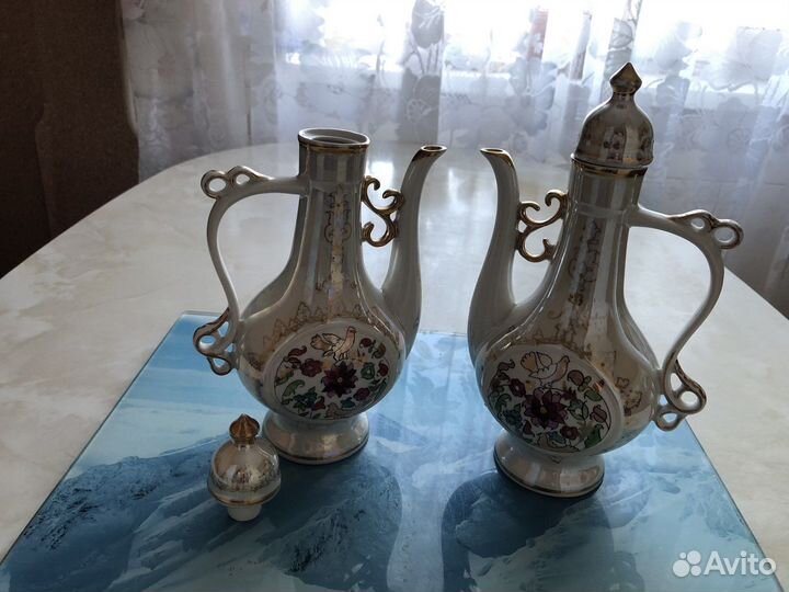 Кувшины под вино