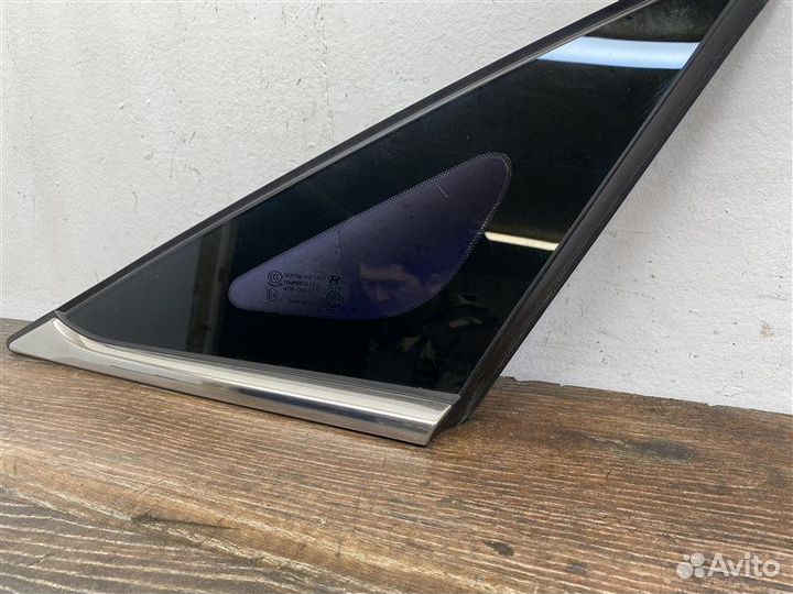 Форточка задняя правая Hyundai Sonata 6 2009-2014