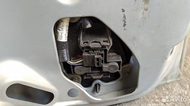 Крышка багажника Renault Megane 1